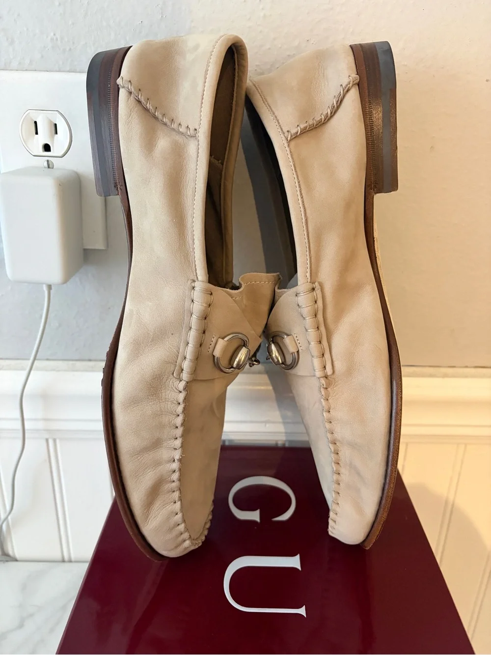 Gucci Men's Cream Leather Horsebit Loafers